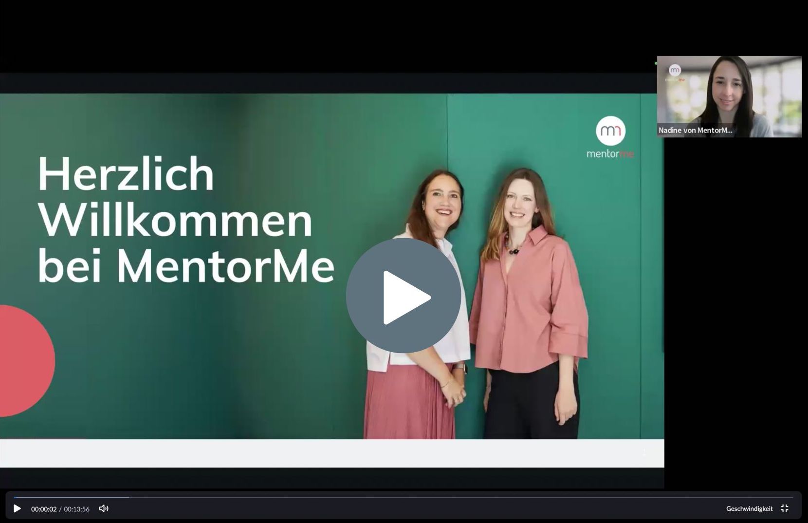 Video-Player mit Willkommensvideo. Klicken, um das Video zu starten.